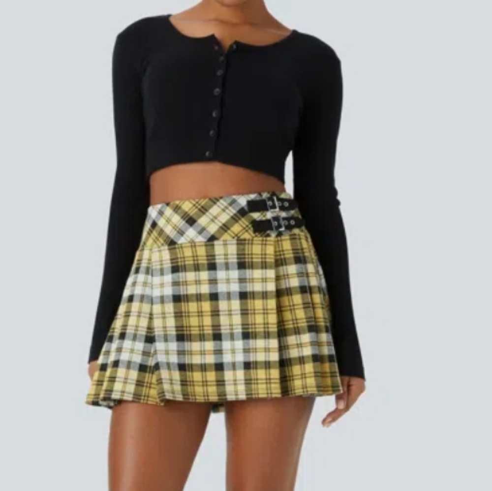 Halara pleated mini tennis skirt skort Cher clueless yellow